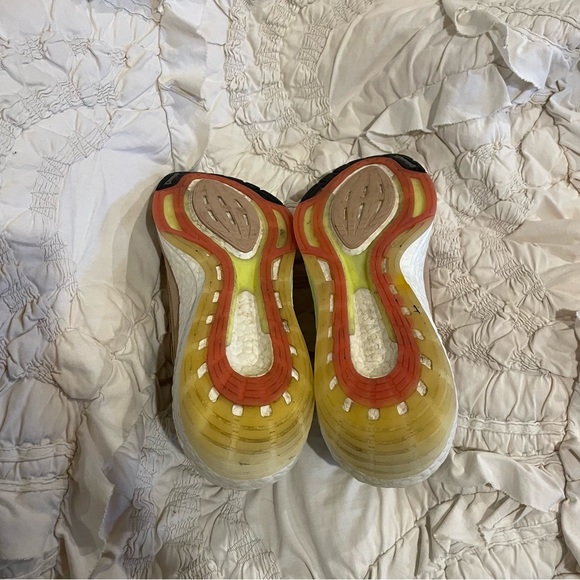 ADIDAS ULTRA BOOST 21 W 9 PINK / TAN - Picture 4 of 6